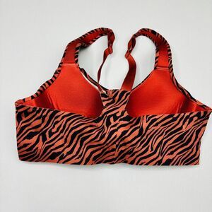 Victoria's Secret Sport Incredible Knockout front-zip sports bra 34C